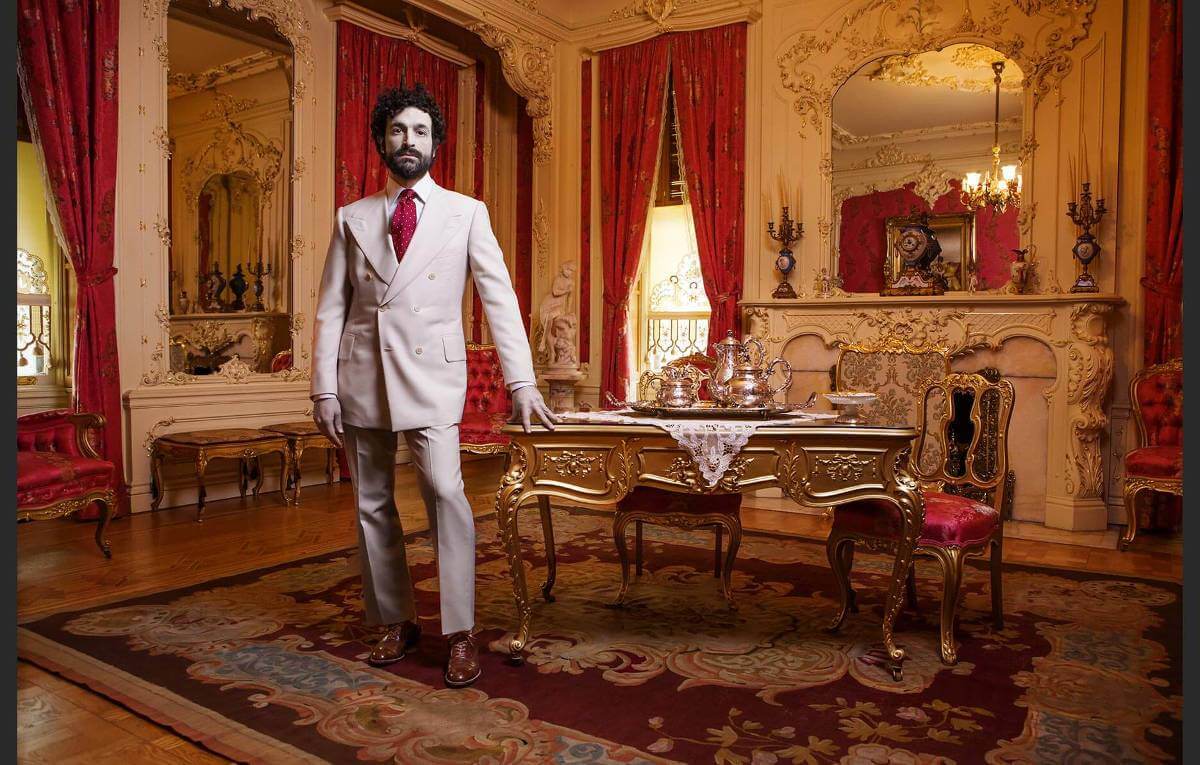 Made to measure suits, bespoke fashion